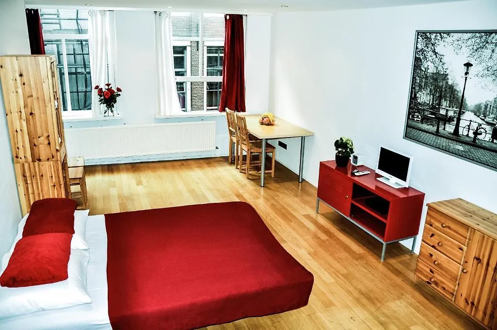 Hotel Red Light Studio Amsterdam 0*,